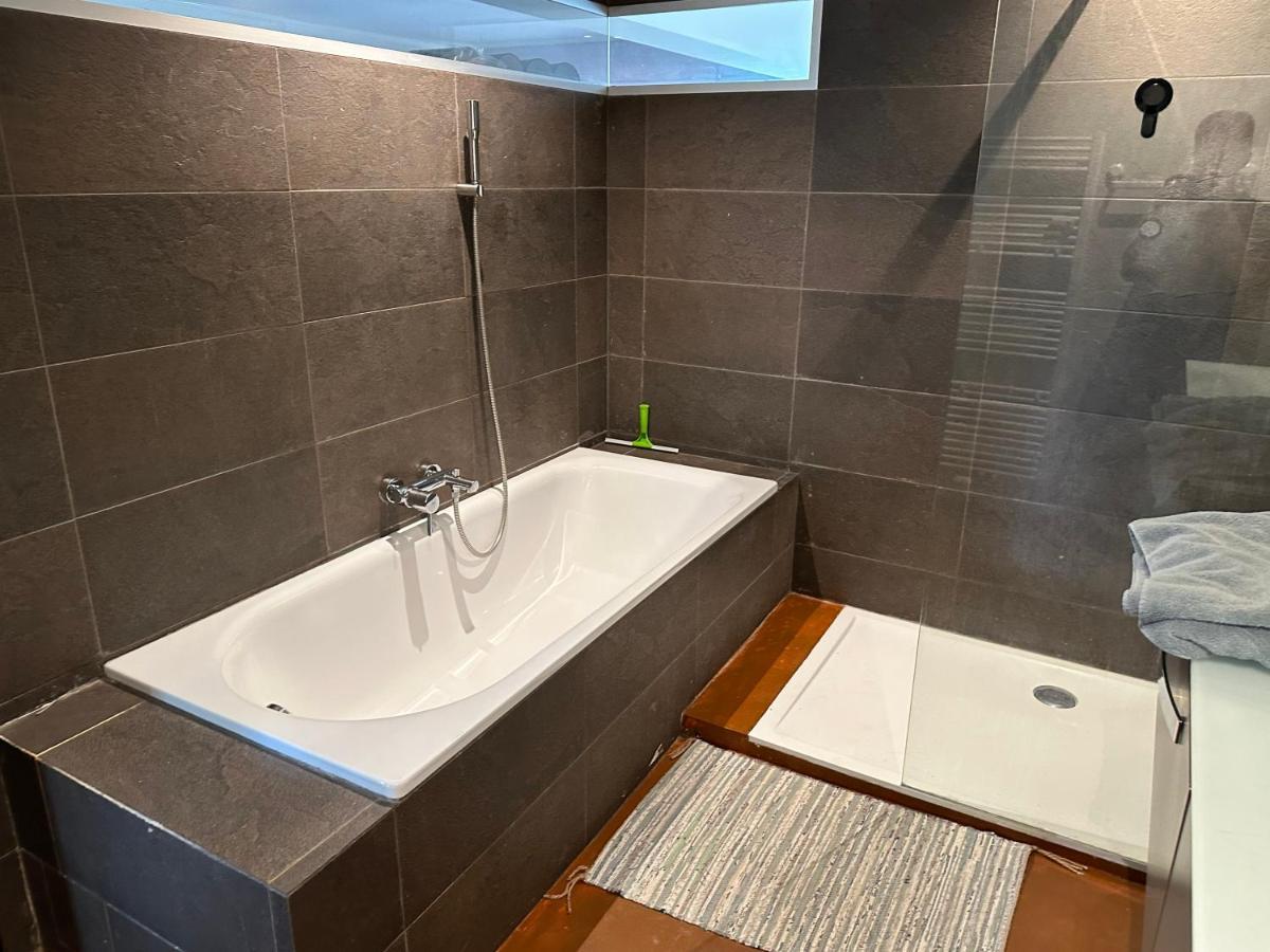 Clam，Grand Apartment In Uccle Брюссель Экстерьер фото